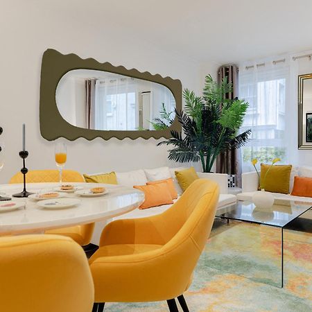Explore The Most Exquisite West-End From A Harrods Family And Couple Home Лондон Екстериор снимка